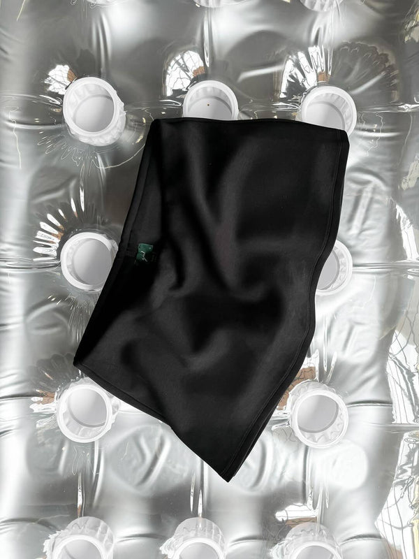 Geel Aria black Mini Skirt with built in shorts